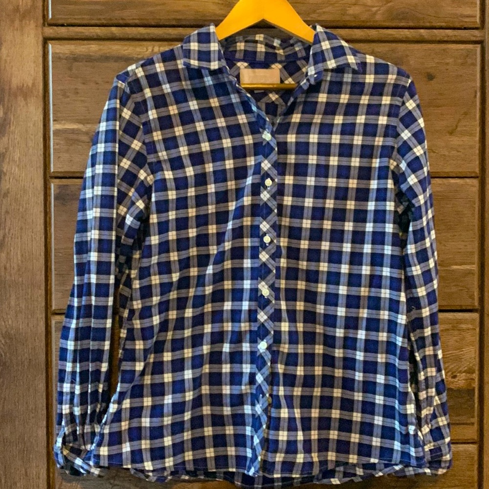 Banana Republic size large flannel